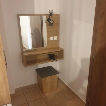 To Ellinikon Appartement Omalós Buitenkant foto