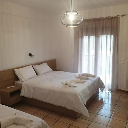 To Ellinikon Appartement Omalós Buitenkant foto