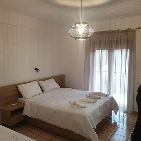 To Ellinikon Appartement Omalós Buitenkant foto
